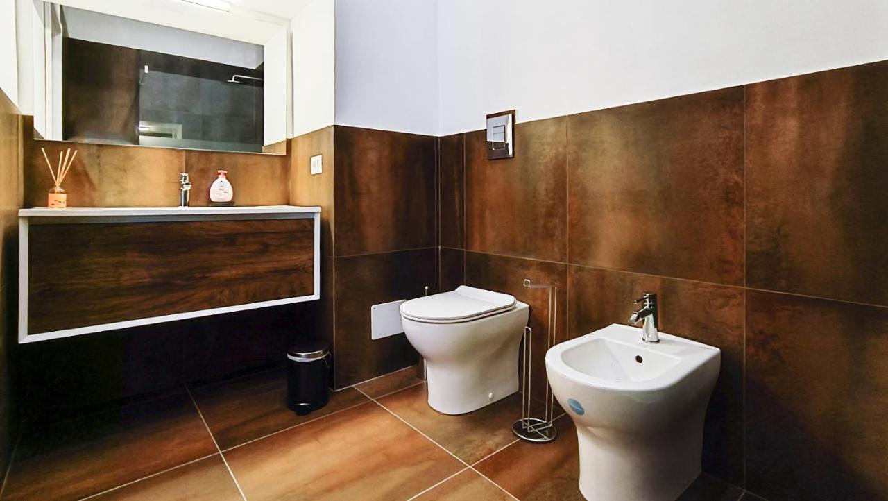 ナポリ Casa Calu Castel Dell'Ovo Bed & Breakfast エクステリア 写真